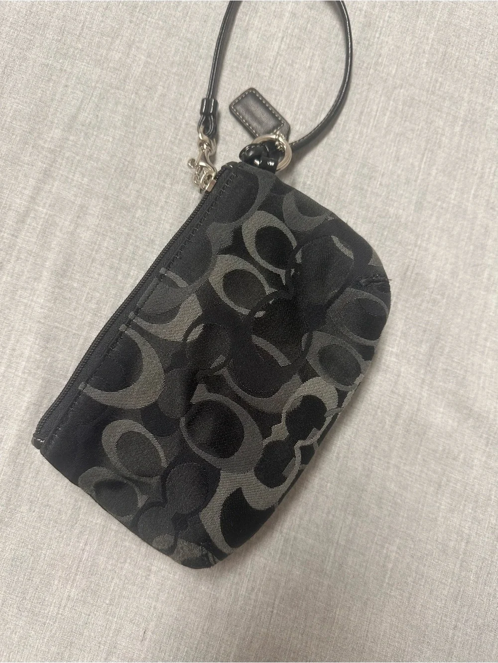 Y2K Coach Legacy Signature Black Canvas Leather Trim Turnlock Wristlet